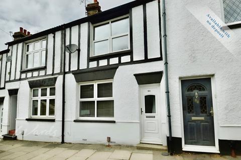 3 bedroom terraced house to rent, Borstal Street Rochester ME1