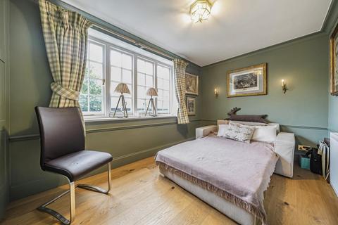 6 Windmill Row, London, SE11 5DW