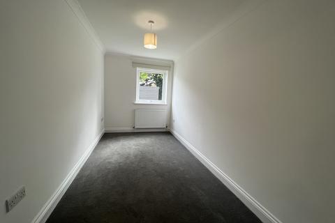 2 bedroom flat to rent, Orchard Way, Croydon CR0