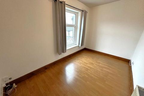 2 bedroom terraced house to rent, Rowland Street, Skipton BD23