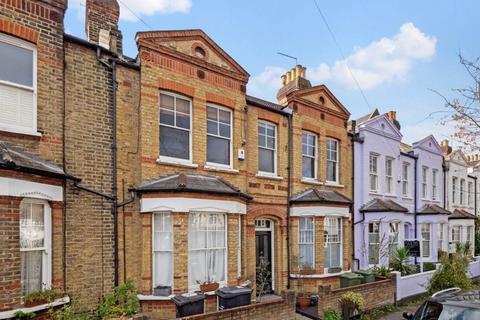 3 bedroom flat to rent, Endymion Road, London SW2