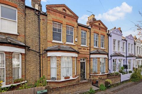 3 bedroom flat to rent, Endymion Road, London SW2