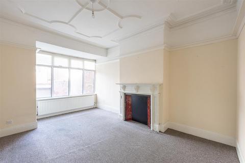 4 bedroom terraced house for sale, Wingrove Road, Fenham, Newcastle upon Tyne