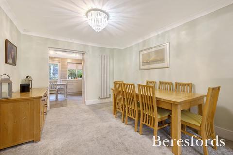 60 Boxmoor Road, Romford, RM5 2SJ