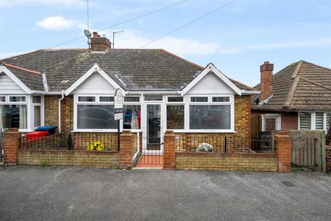 3 bedroom semi-detached house for sale, Anns Road, Ramsgate