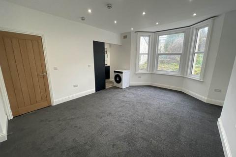 2 bedroom flat to rent, Springfield Road, Brighton, East Sussex