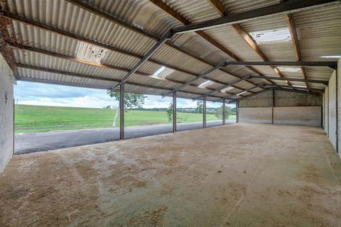 Equestrian property to rent, Owston Lodge Farm, Burrough-on-the-Hill, Melton Mowbray