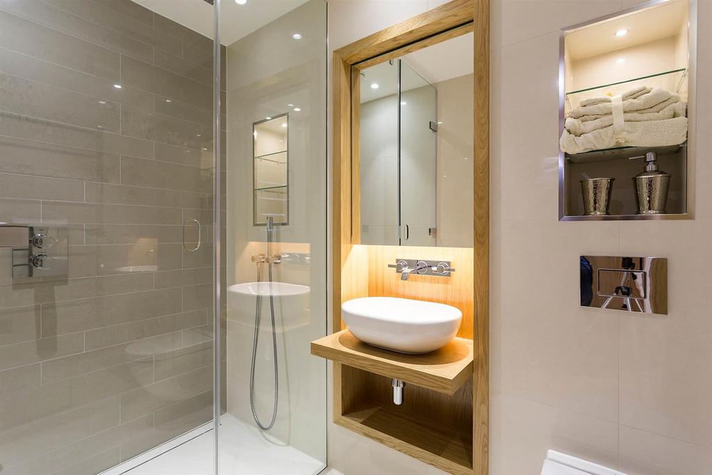 Bathroom2.jpg