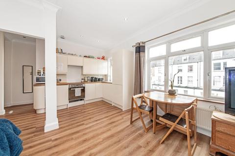 3 bedroom apartment for sale, Norwood Road, Herne Hill