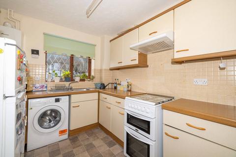 2 bedroom terraced house for sale, Sturry Hill, Sturry, CT2