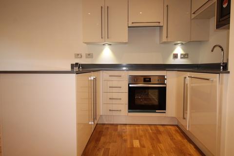 2 bedroom flat to rent, Kingston Road, New Malden KT3