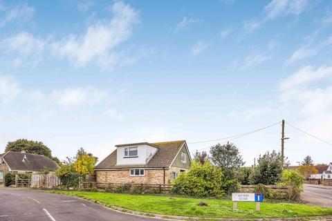 4 bedroom detached house for sale, South Hayling, Hayling Island, Hampshire