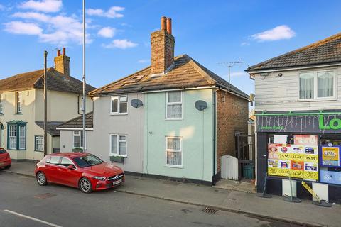 2 bedroom end of terrace house for sale, London Road, Sittingbourne, ME9