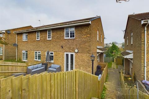 2 bedroom terraced house for sale, Piltdown Close, Hastings