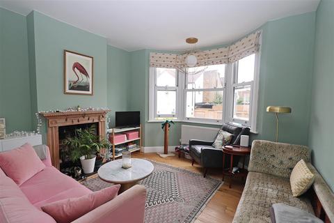 12 Churchill Road, South Croydon, CR2 6HA