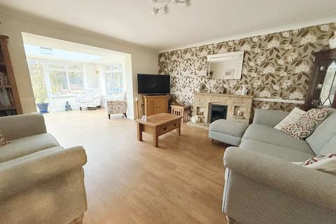 4 bedroom detached bungalow for sale, Ferndown