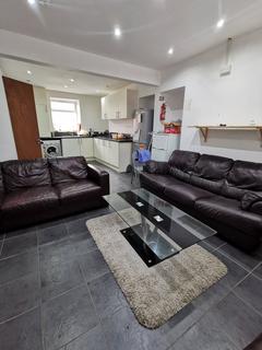 5 bedroom house to rent, King Edwards Road, Brynmill, Swansea