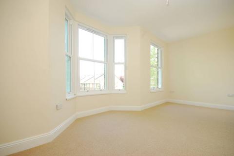 1 bedroom flat to rent, Bird In Bush Road, Peckham, London, SE15