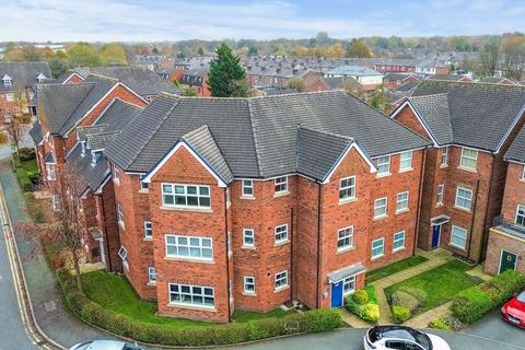 2 bedroom flat for sale, Holywell Drive, Warrington, WA1