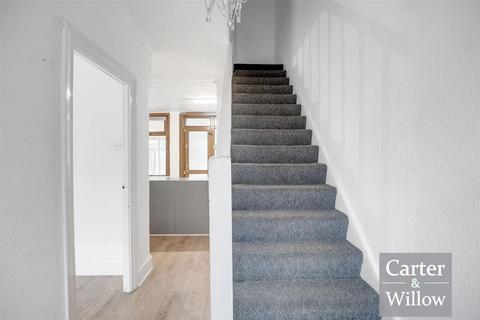 undefined, Netherfield Gardens, Essex