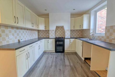 4 bedroom semi-detached house for sale, Little Clacton CO16