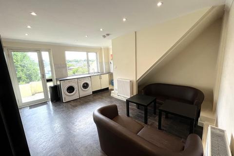 4 bedroom house to rent, West Street, Penryn