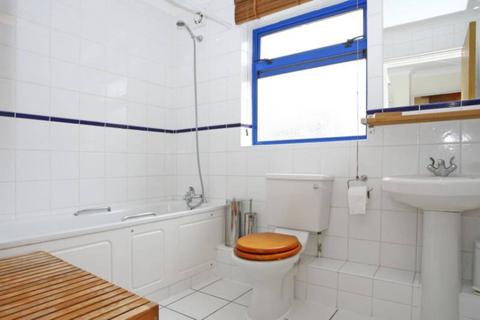 1 bedroom flat to rent, Casson Street, Shoreditch, London, E1