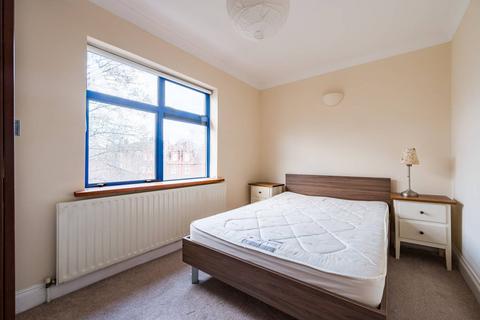 1 bedroom flat to rent, Casson Street, Shoreditch, London, E1