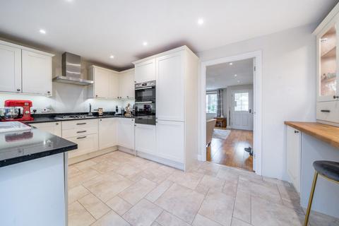 24 Broadmere Road, Beggarwood, Basingstoke, RG22 4FP