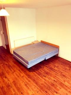 Studio to rent, The Kingsway, Portland House, City Centre, Swansea