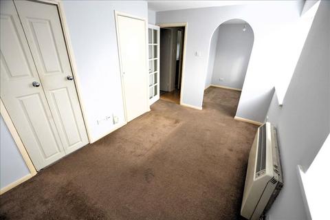 1 bedroom flat for sale, Redford Close, Feltham, Middlesex, TW13