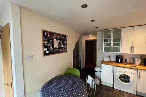 4 bedroom house to rent, West Street, Penryn