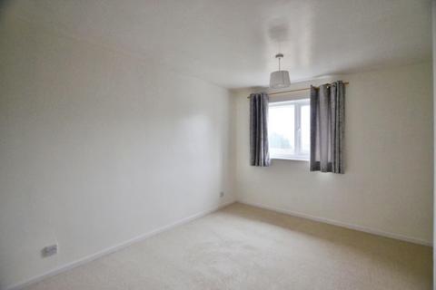 2 bedroom end of terrace house to rent, Peart Drive, Bristol