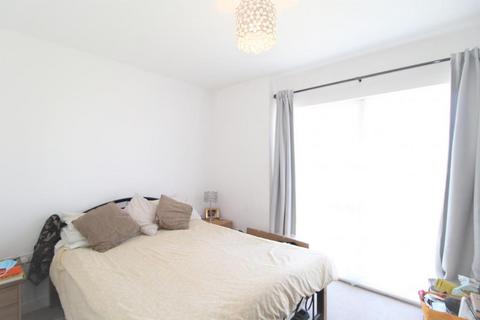 1 bedroom apartment to rent, Magellan Boulevard, London