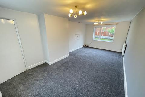 3 bedroom semi-detached house to rent, Martinfield Road, Penwortham PR1