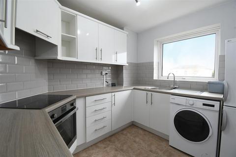 1 bedroom flat for sale, Cleveland Court, Kenilworth Road, Leamington Spa