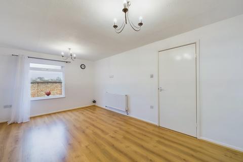 4 bedroom end of terrace house to rent, Orton Goldhay, Cambridgeshire PE2