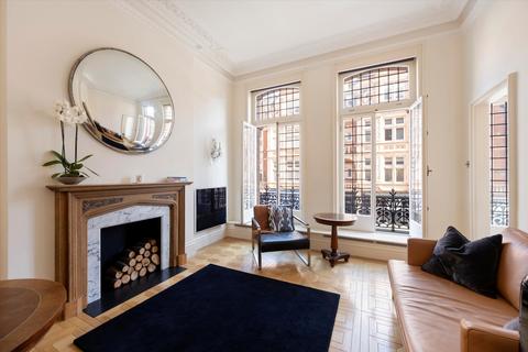 South Audley Street, Mayfair, London, W1K