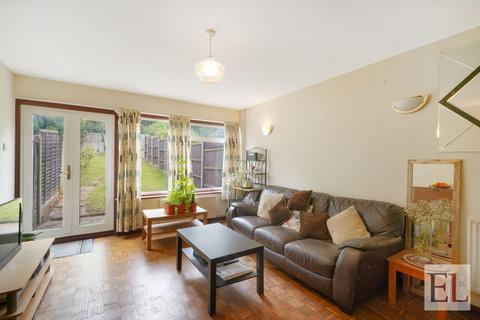 2 bedroom terraced house for sale, Brooke Avenue, Harrow HA2