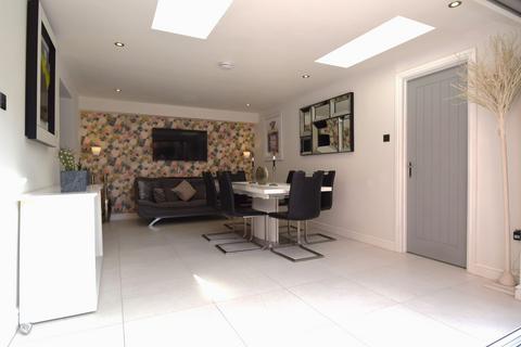 4 bedroom detached house for sale, The Ashes, Northampton NN4