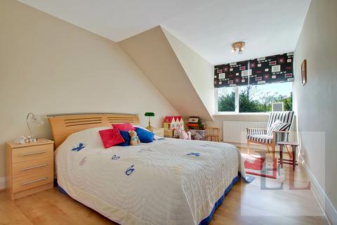 2 bedroom detached house for sale, Whitmore Road, Harrow HA1