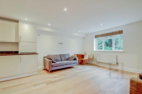 2 bedroom apartment to rent, Rickmansworth Road, Pinner HA5