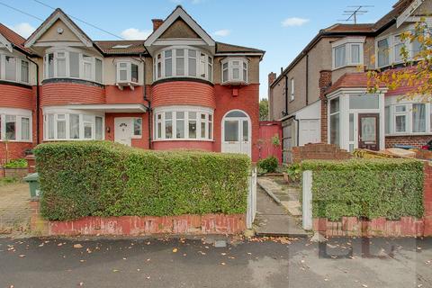 3 bedroom terraced house to rent, Yeading Avenue, Harrow HA2