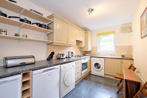 2 bedroom flat to rent, Sunnybank Road, Aberdeen, AB24