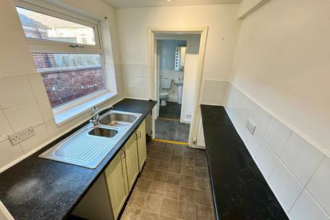 2 bedroom terraced house to rent, Craig Street, Darlington DL3