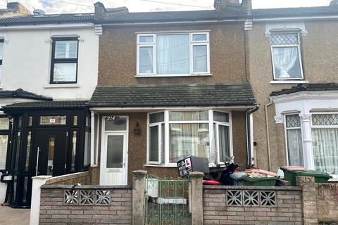 3 bedroom terraced house for sale, Monega Road, London