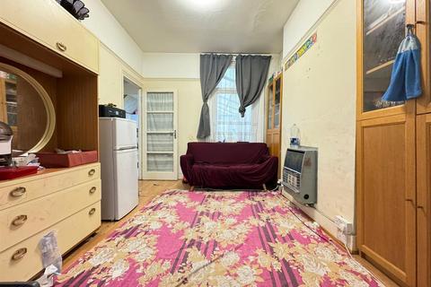 3 bedroom terraced house for sale, Monega Road, London