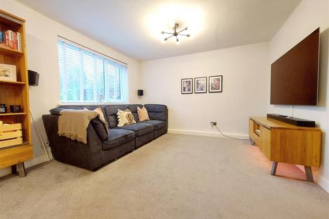 3 bedroom end of terrace house for sale, Ryvere Close, Stourport-On-Severn