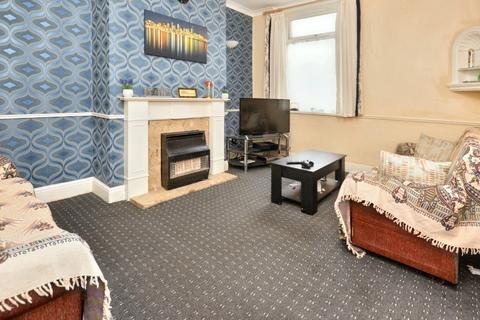 2 bedroom semi-detached house for sale, Belle Vue Road, Wakefield, West Yorkshire