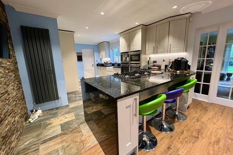 31 The Cobbins, Burnham-on-crouch, CM0 8QL
